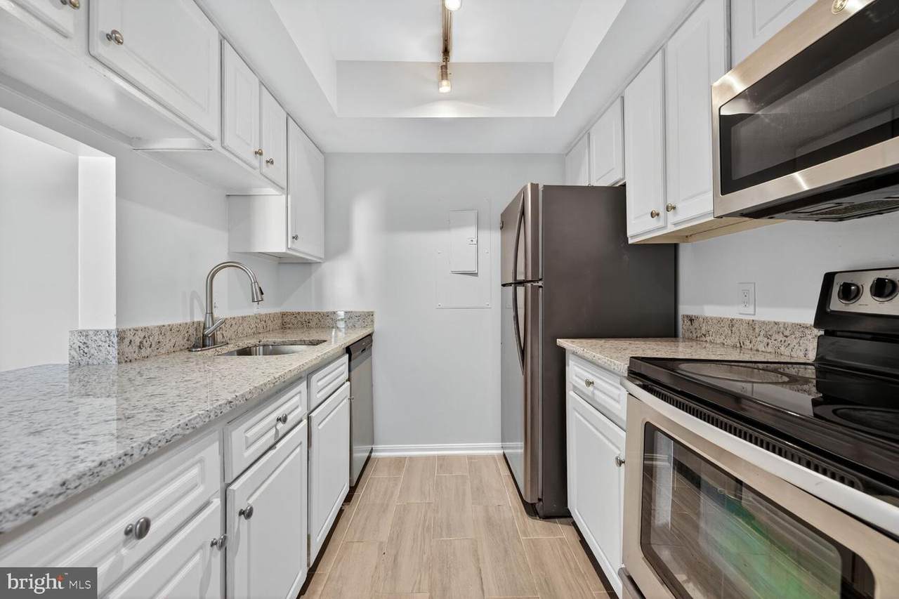 18318 Streamside Drive - Photo 1