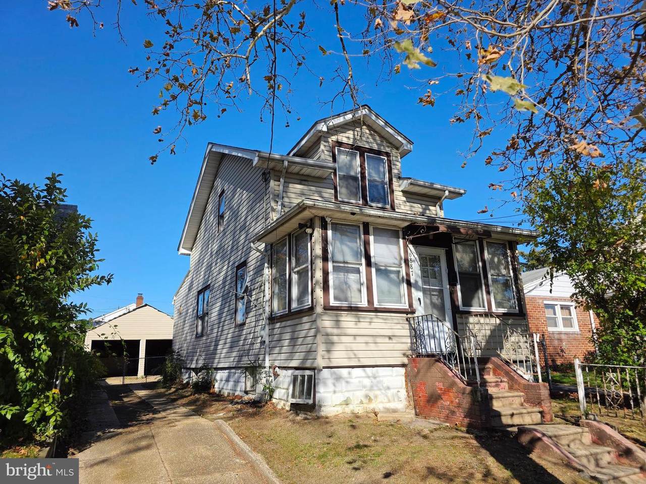 6887 Woodland Avenue - Photo 1