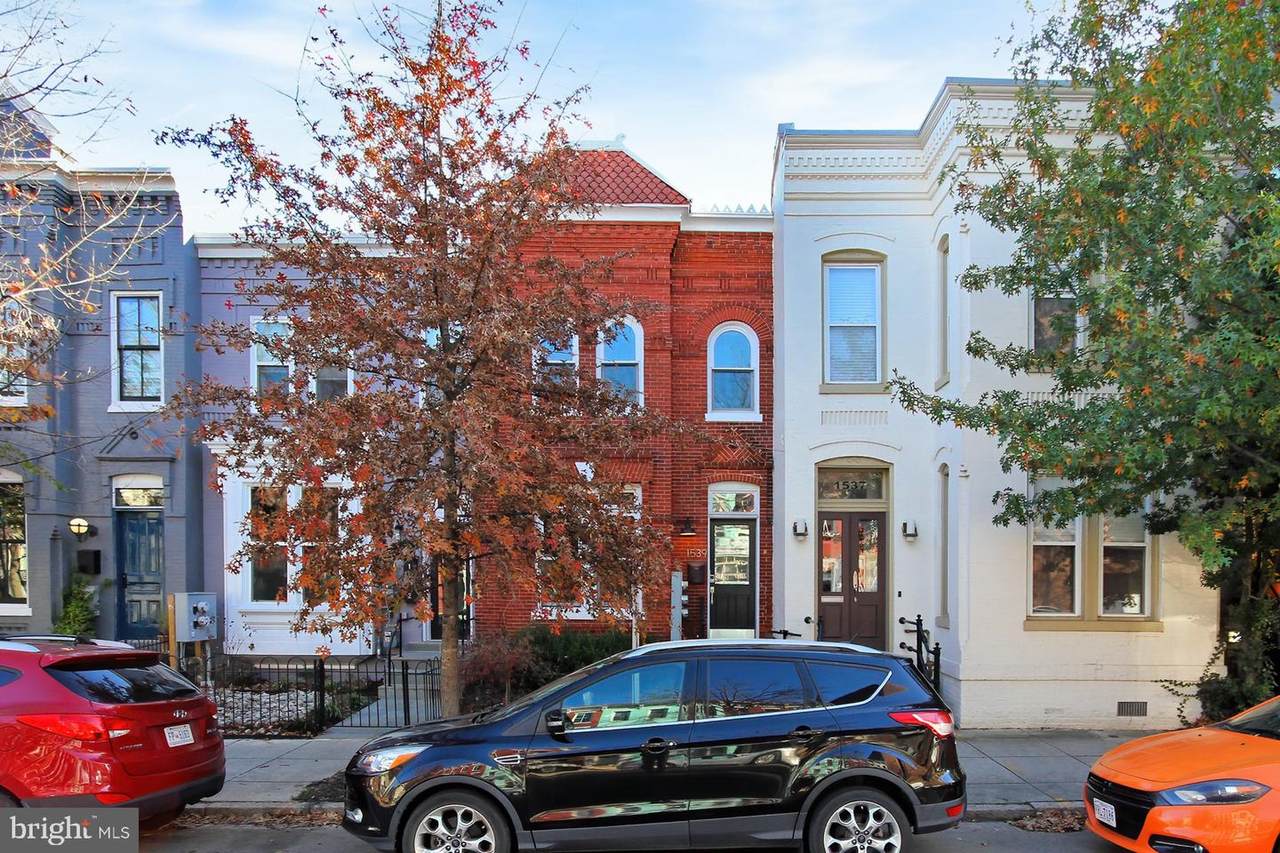 1539 9TH Street - Photo 1