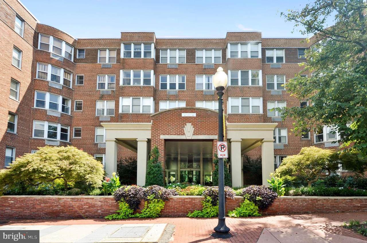 2500 Q Street - Photo 1