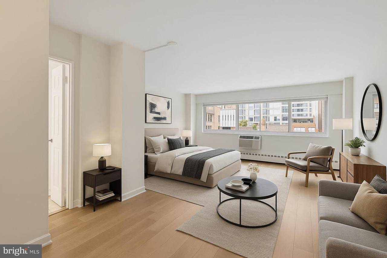 2101 Chestnut Street - Photo 1