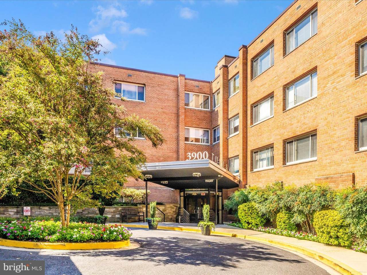 3900 Tunlaw Road - Photo 1