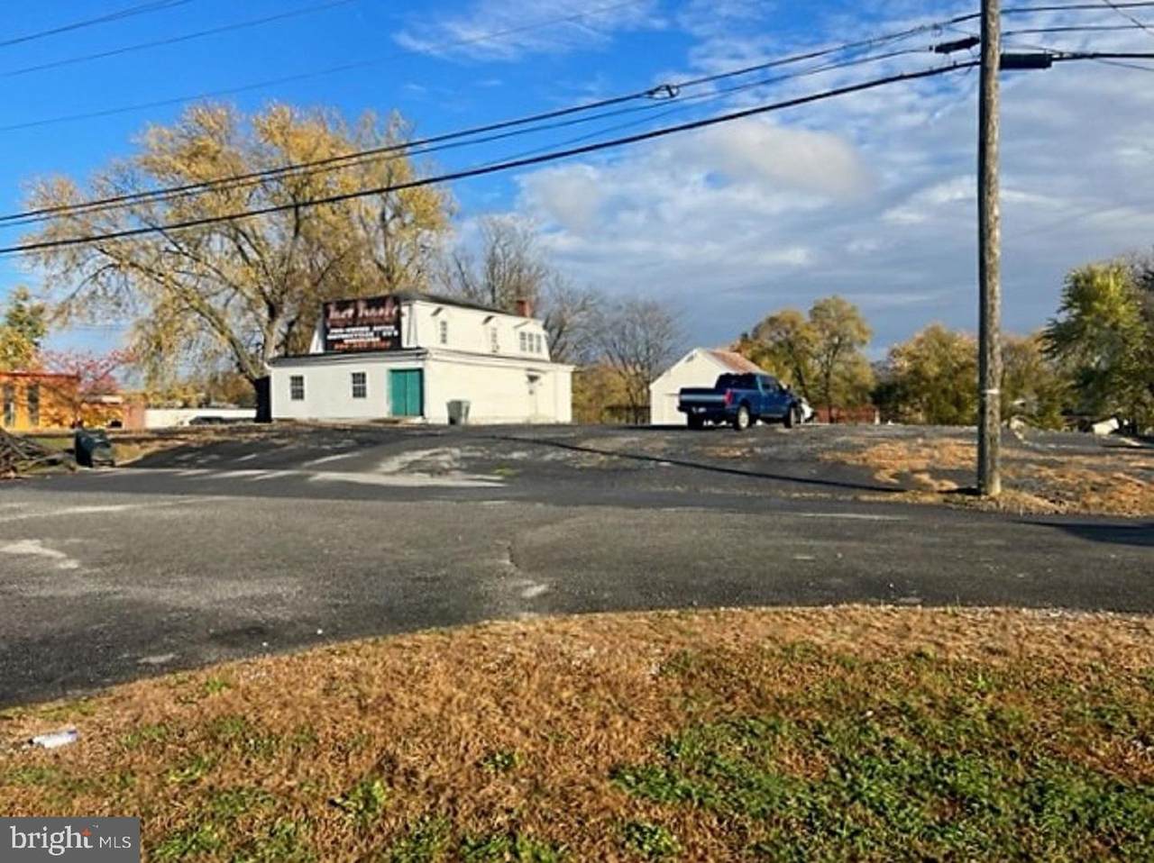 43 Elwood Street - Photo 1