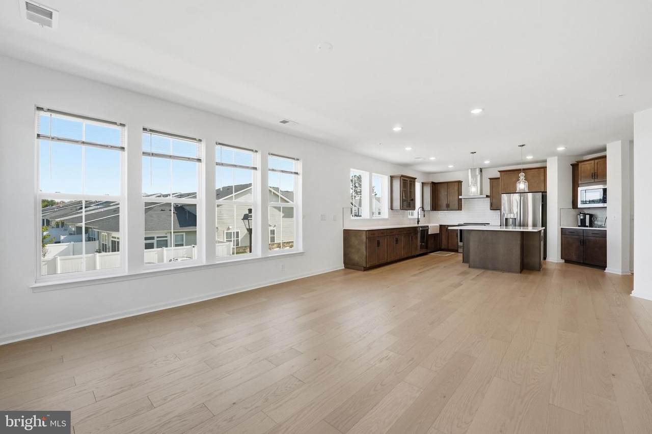 13970 Englefield Drive - Photo 1