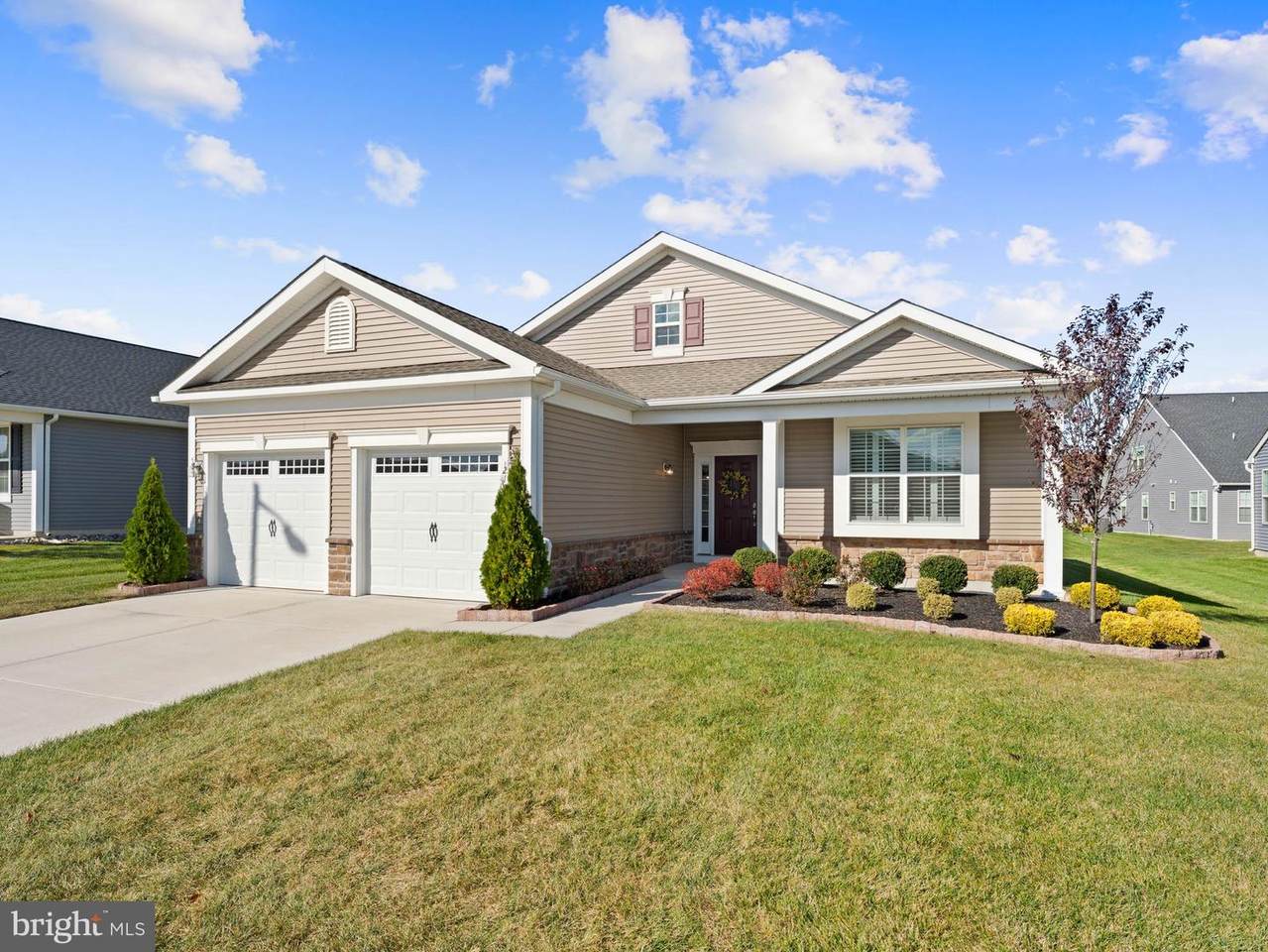 215 Kippen Drive - Photo 1