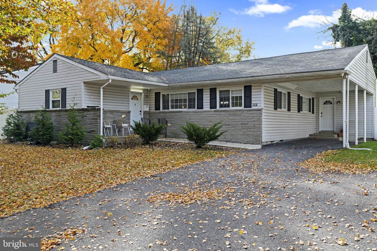 328 Browning Lane - Photo 1