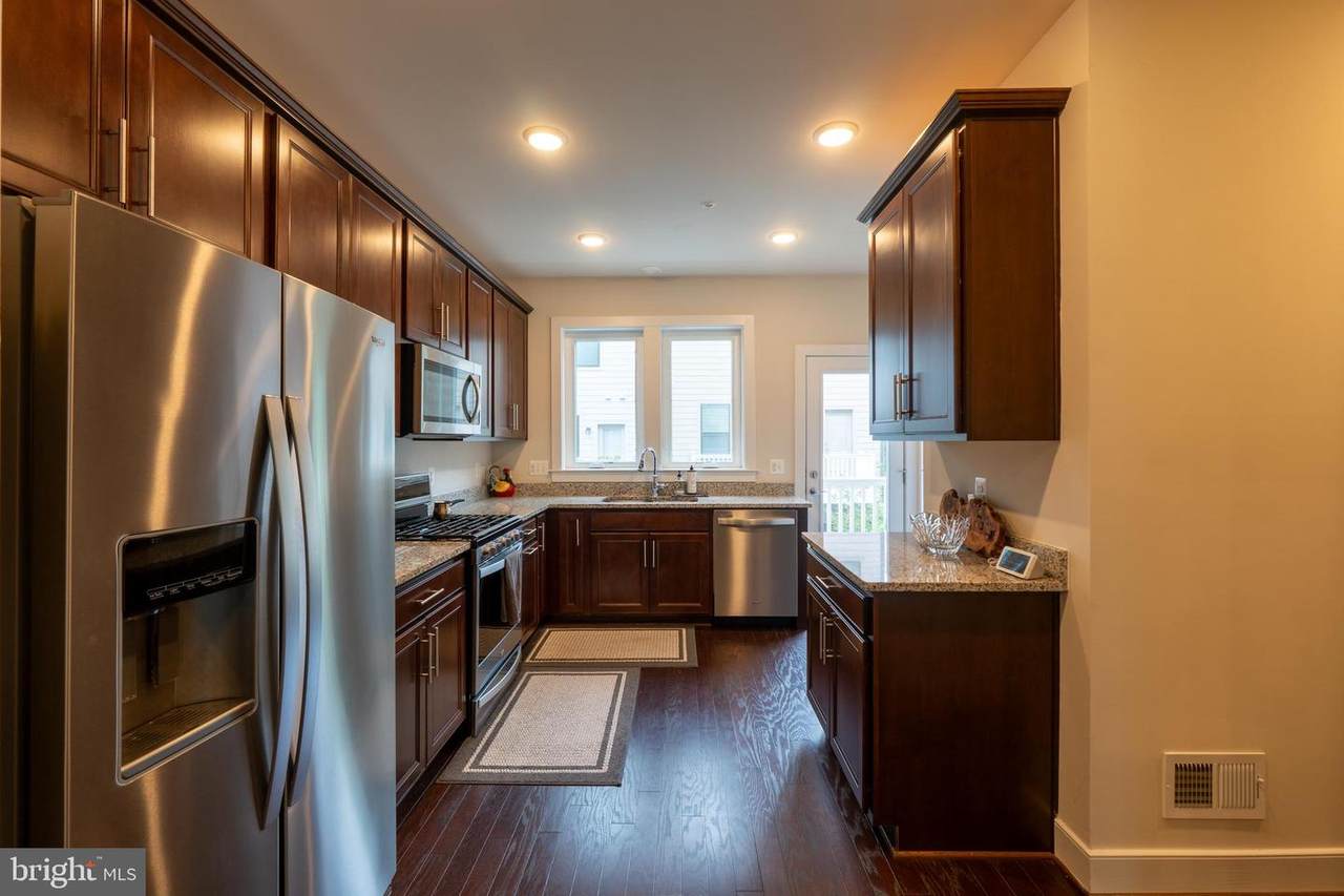 515 Shorthorn Way - Photo 1