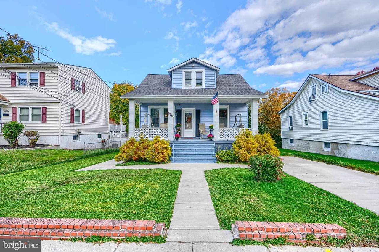 3040 Woodside Avenue - Photo 1