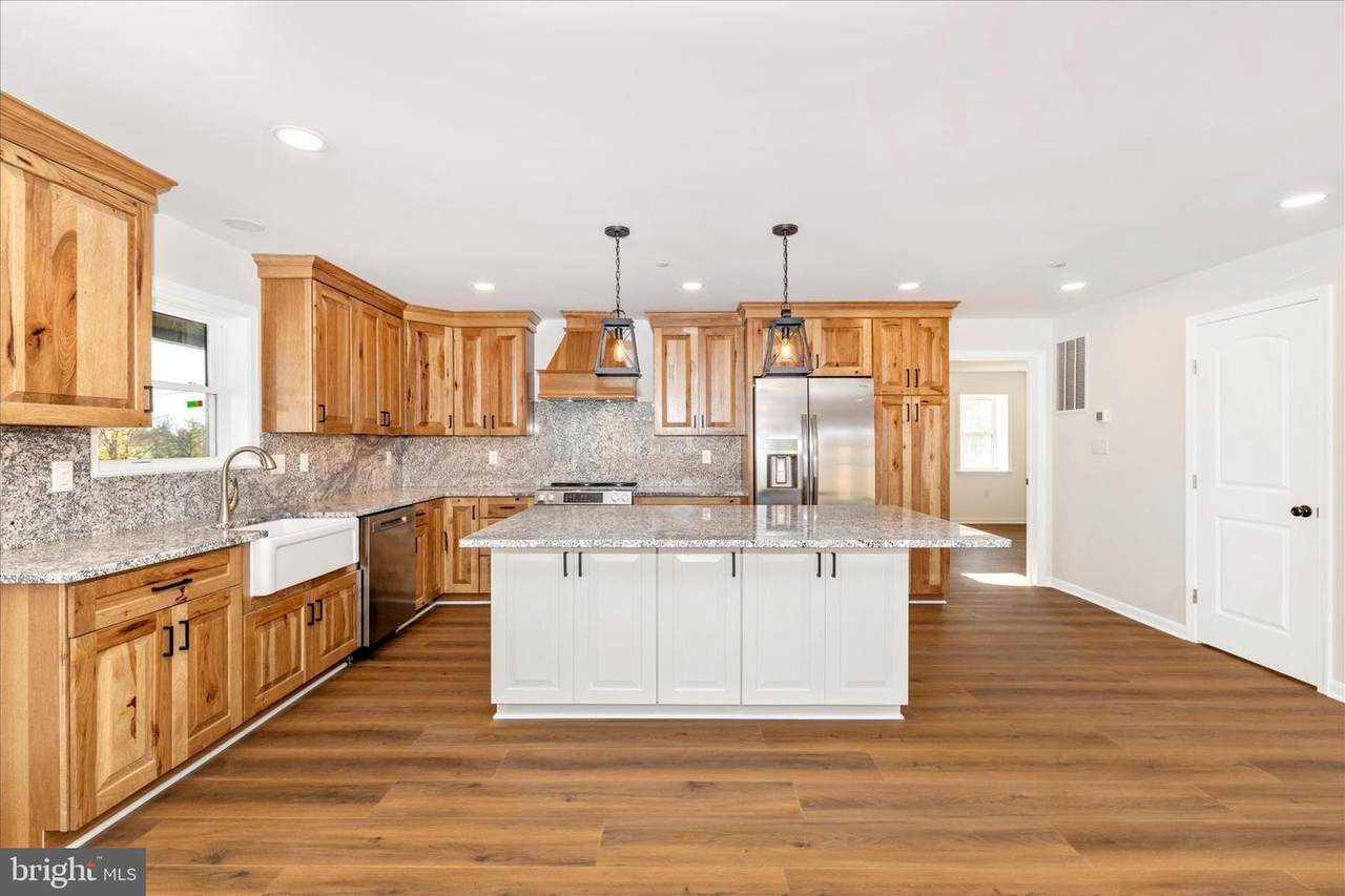 10910 Liberty Road - Photo 1