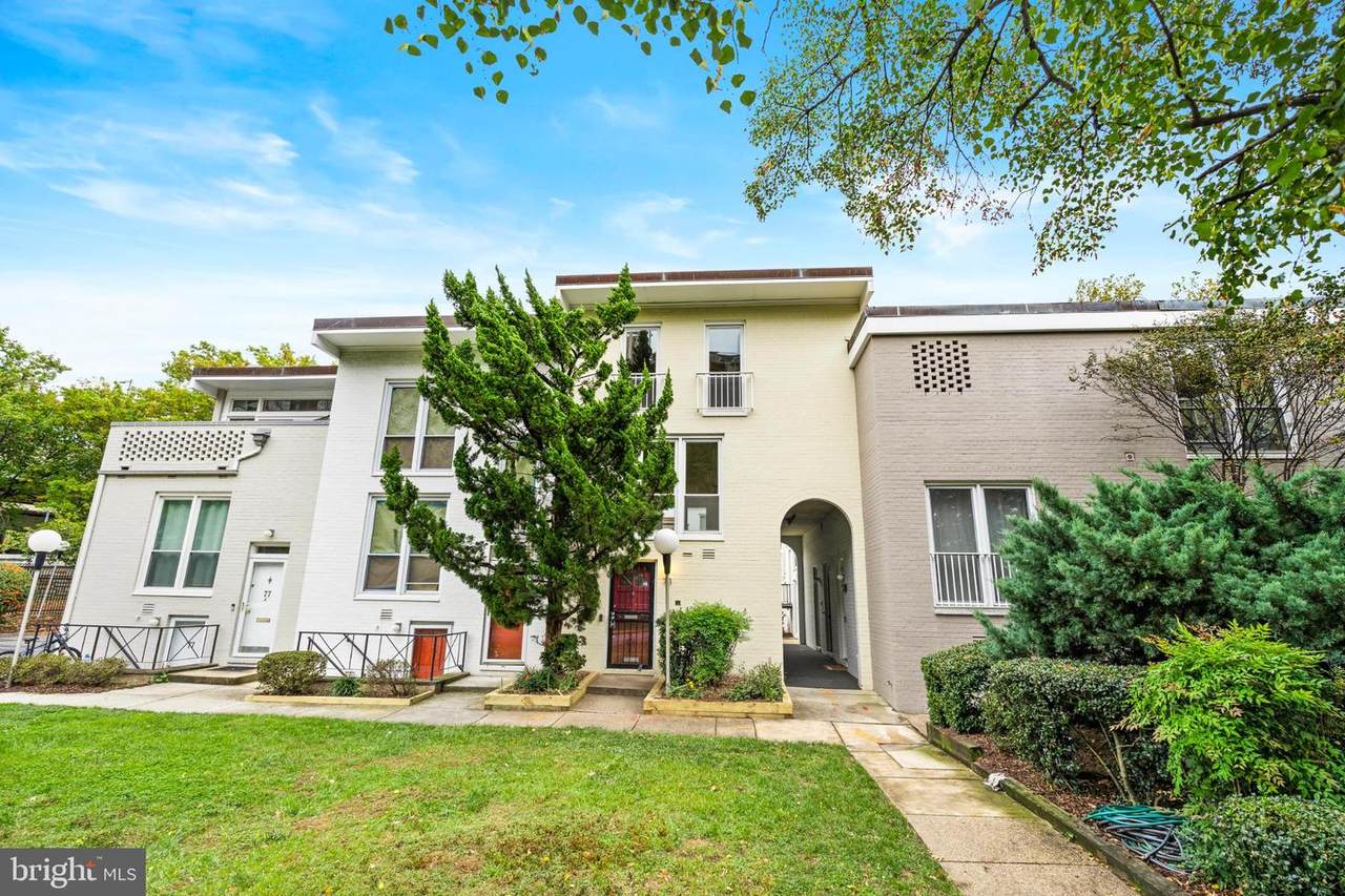 73 G Street - Photo 1