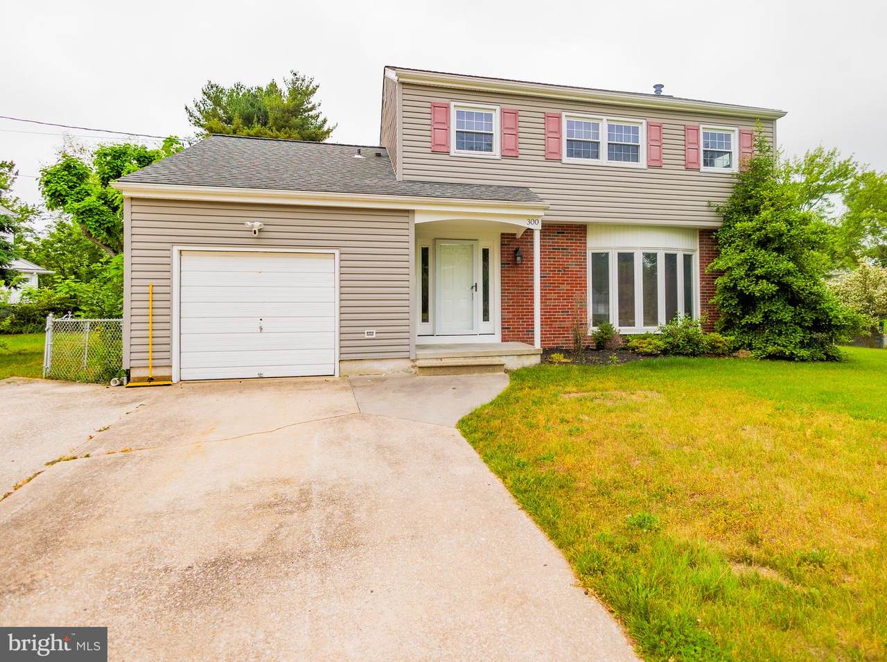 300 Macclelland Avenue - Photo 1