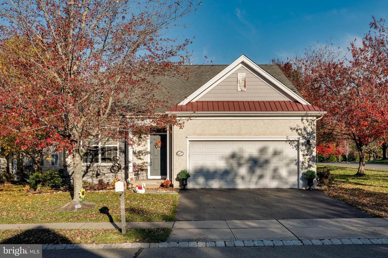 2 Mayport Lane - Photo 1