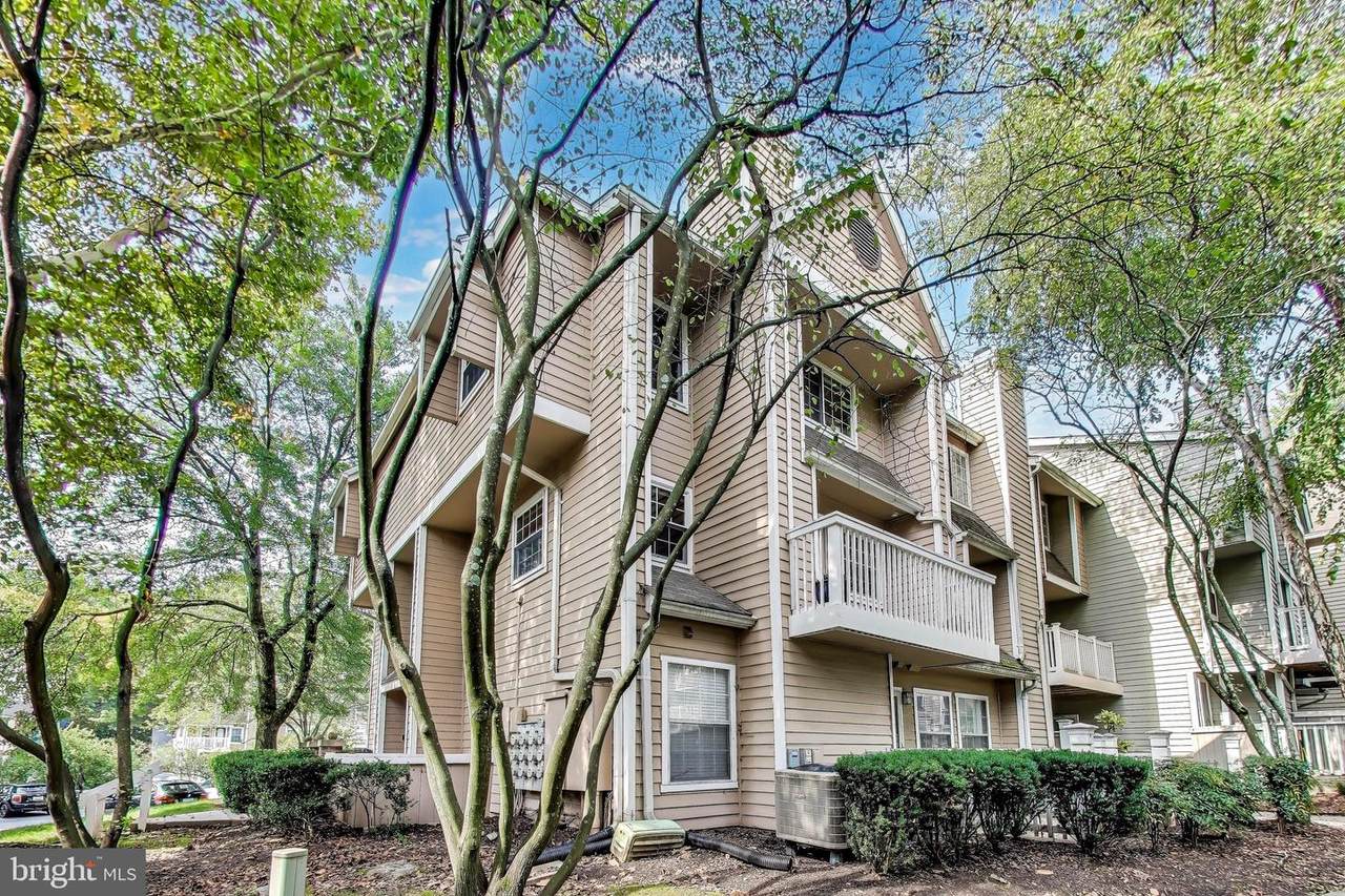 5821 Inman Park Circle - Photo 1