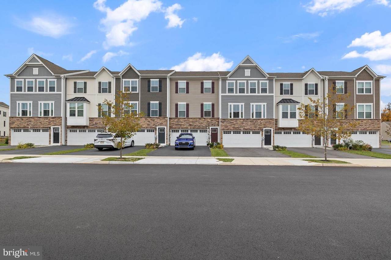 6 Dolcie Lane - Photo 1