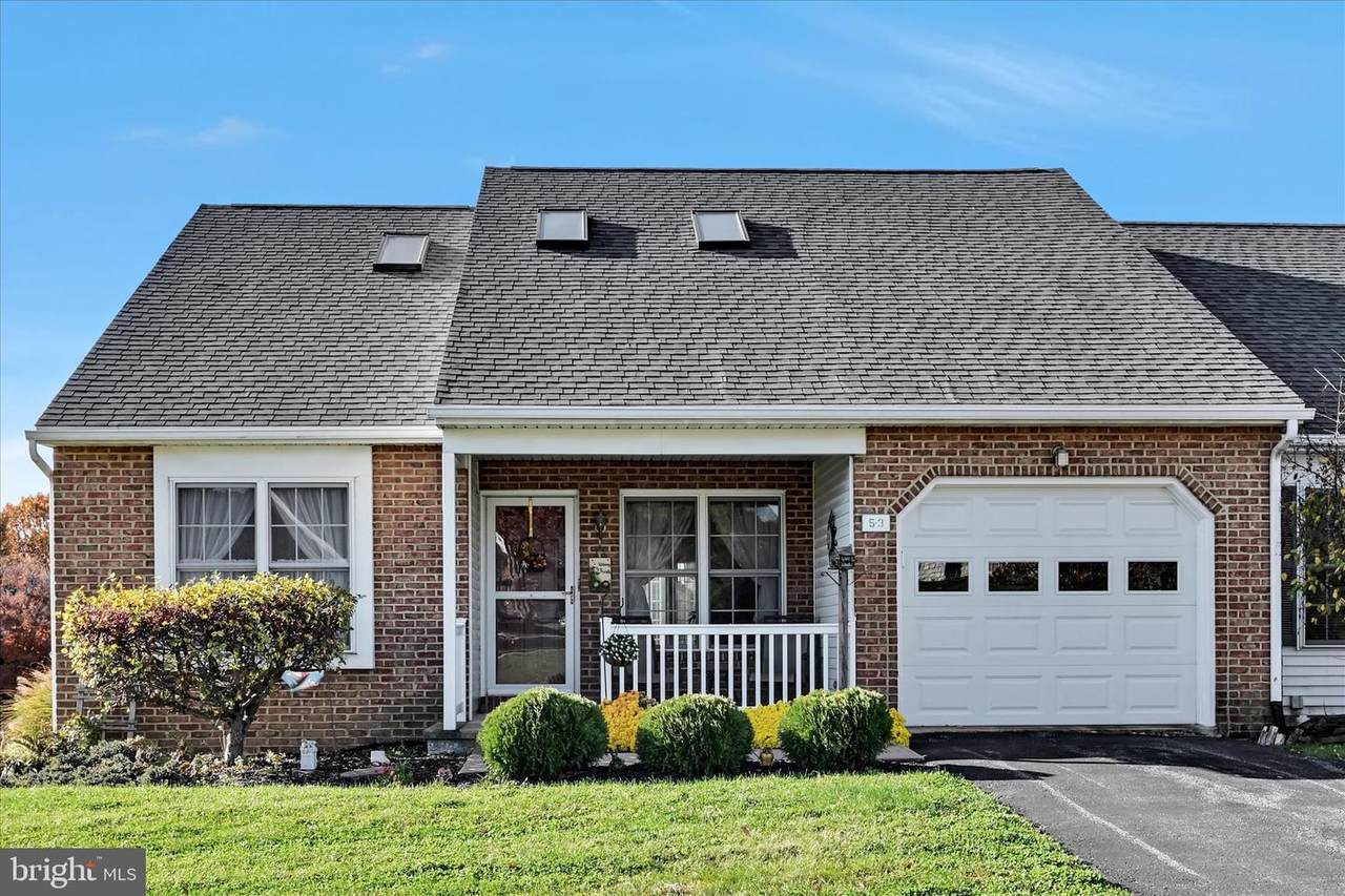 53 Knollwood Road - Photo 1