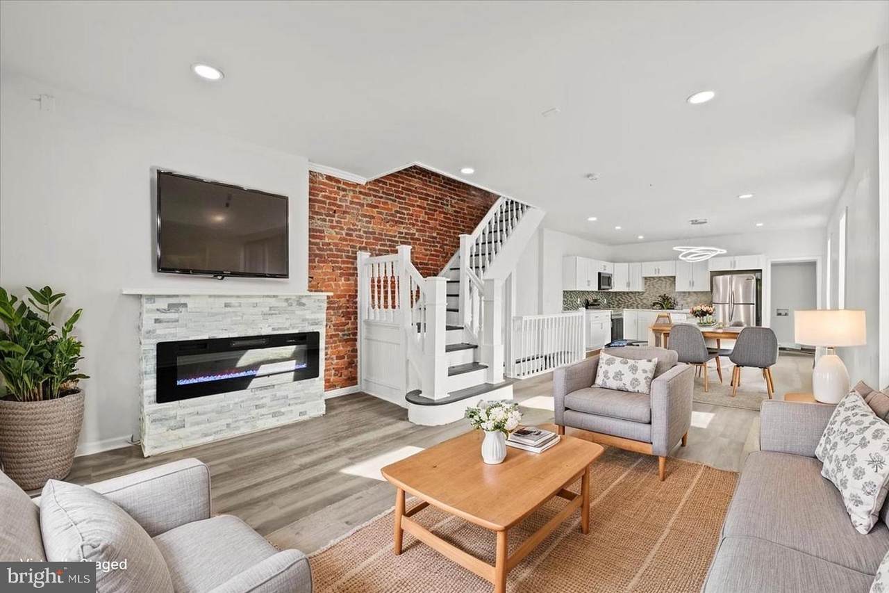 121 Alden Street - Photo 1