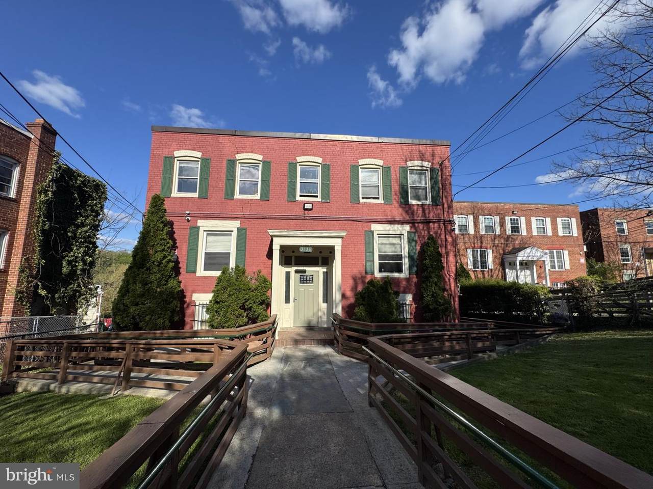 3130 Buena Vista Terrace - Photo 1