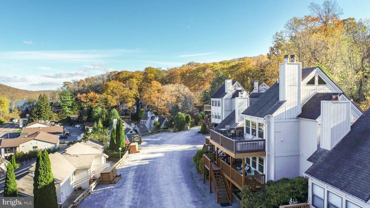 181 Jeffrey Lane - Photo 1