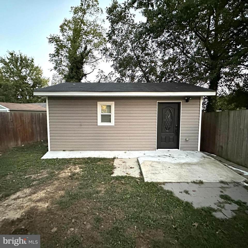 2007 Hannon Street - Photo 1