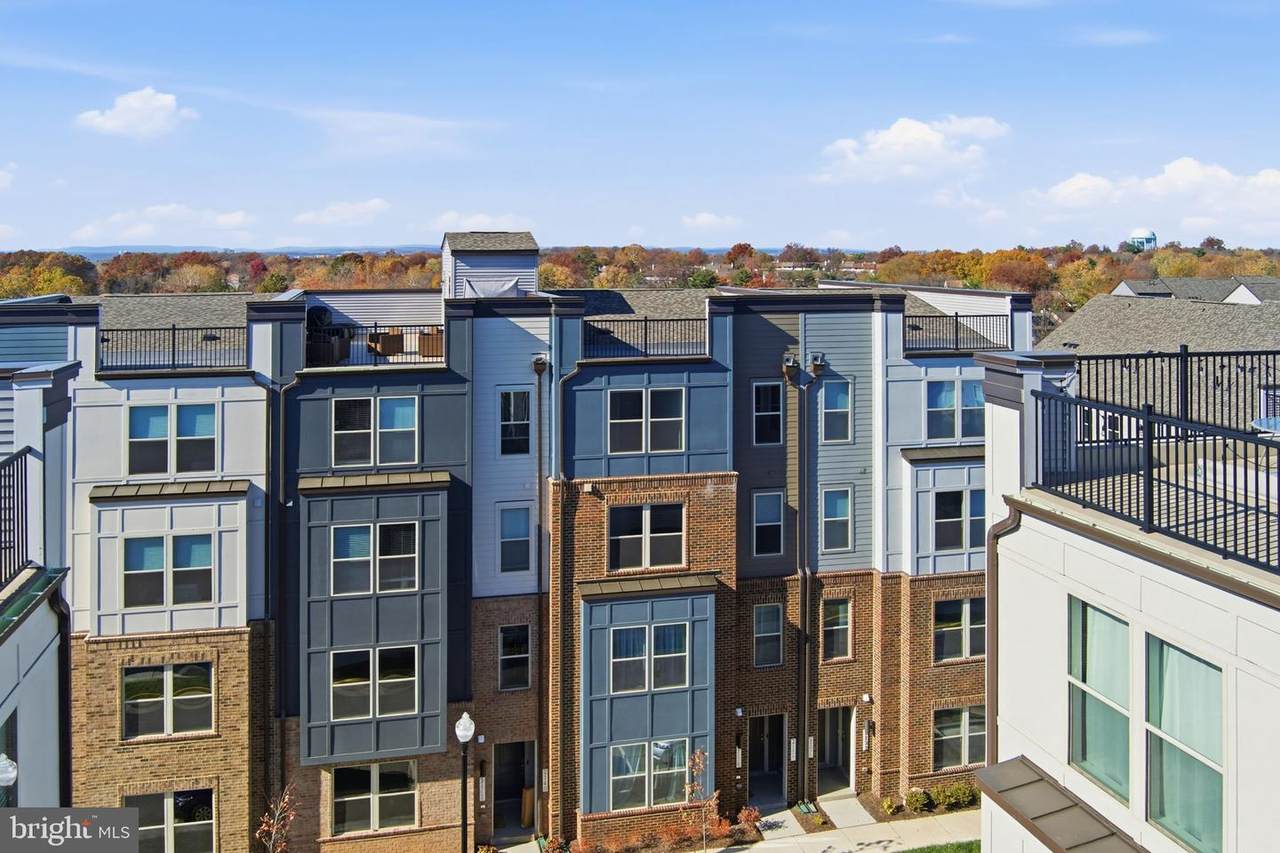 2136 Glacier Road - Photo 1