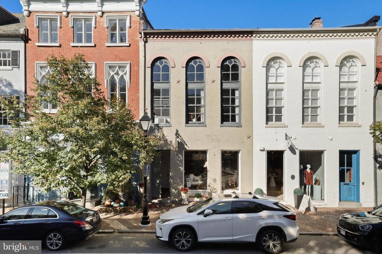 317 Cameron Street - Photo 1