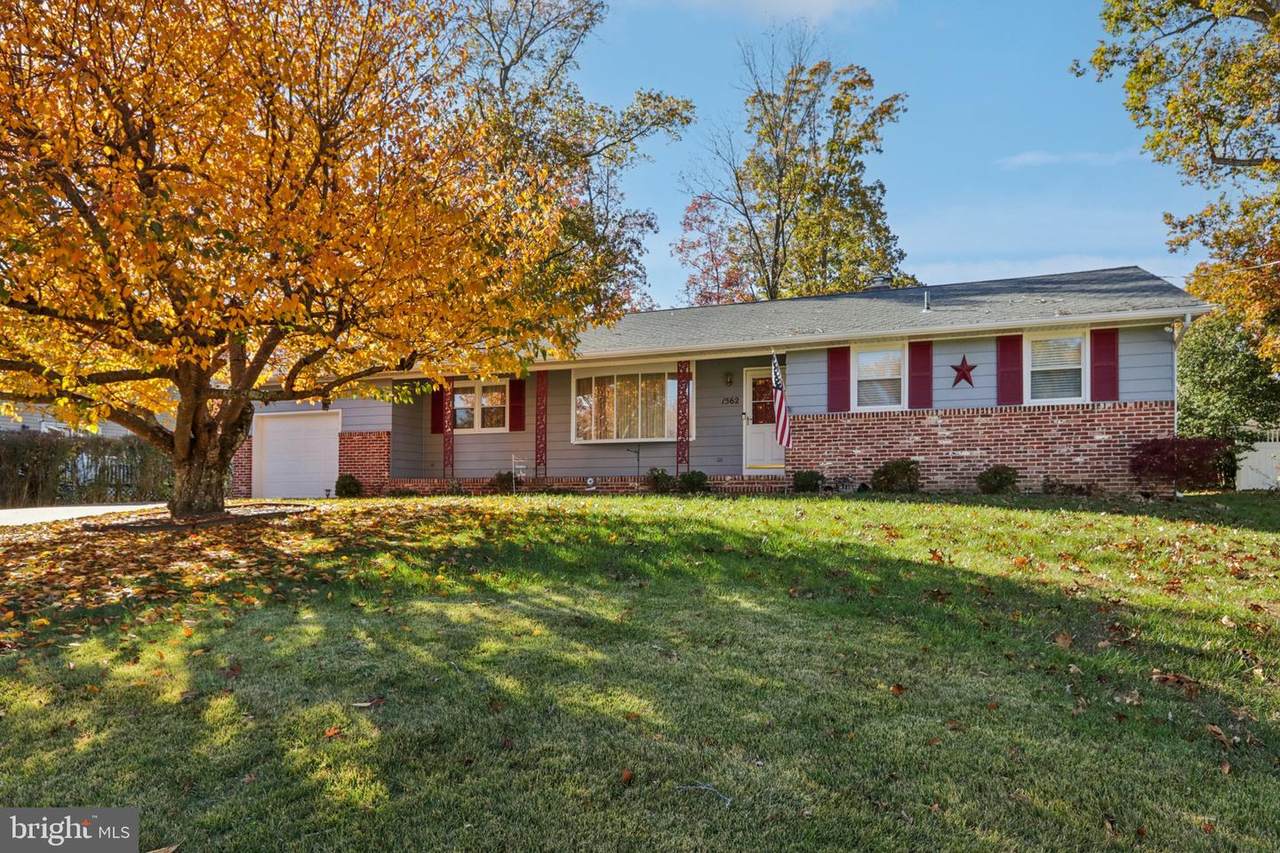 1562 Mosswood Drive - Photo 1