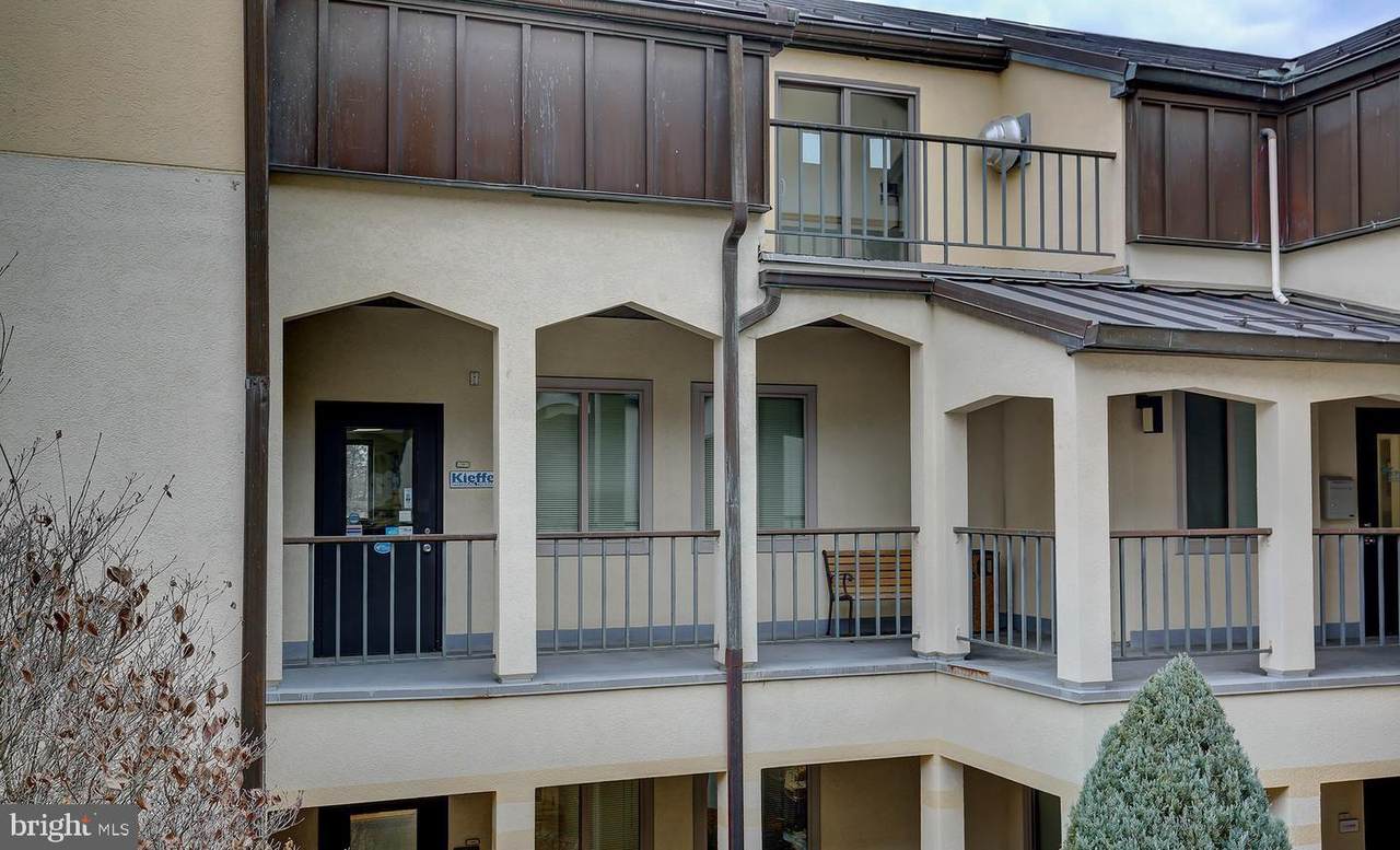 1372 Susquehanna - Photo 1