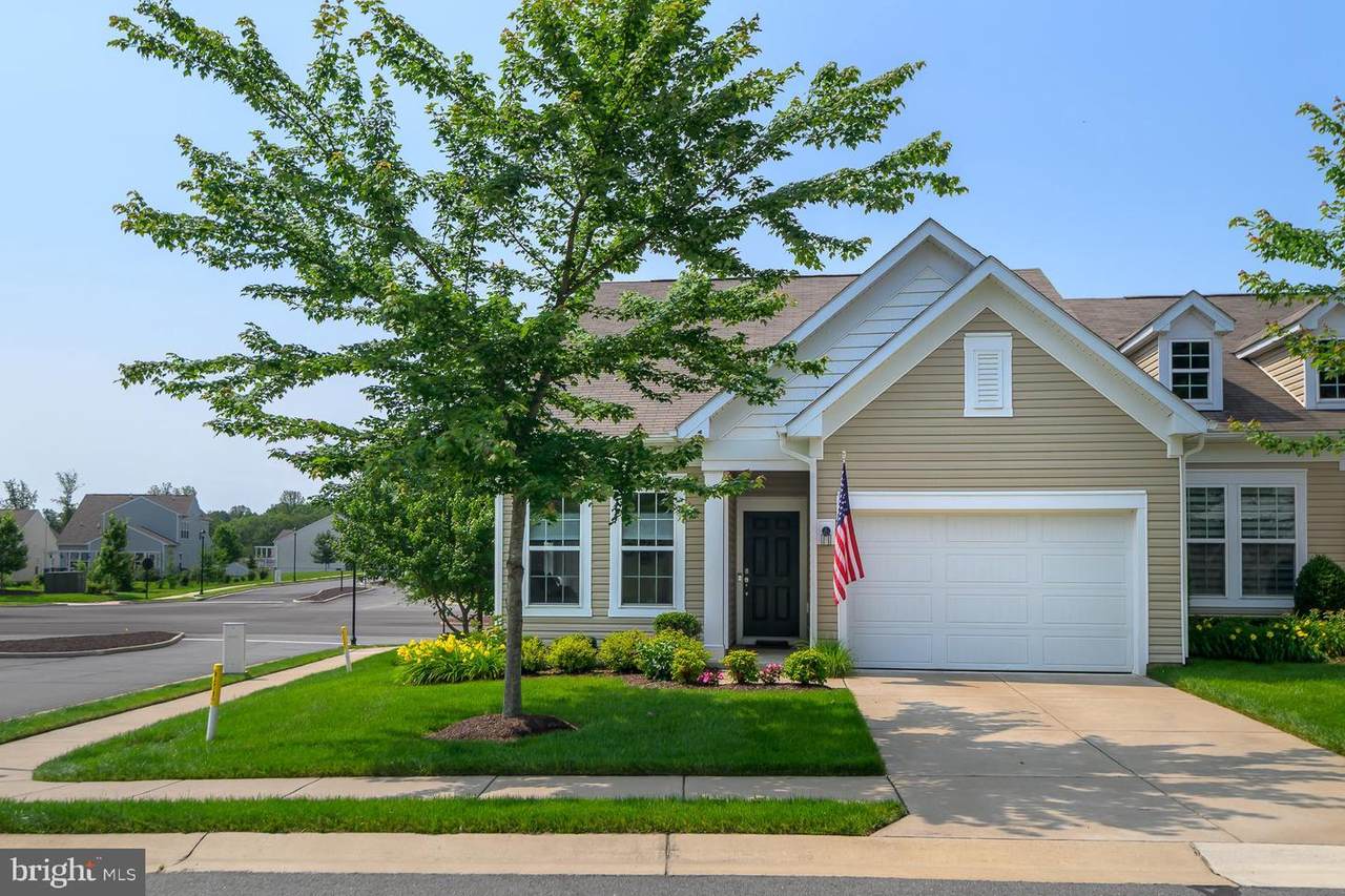 112 Long Point Drive - Photo 1