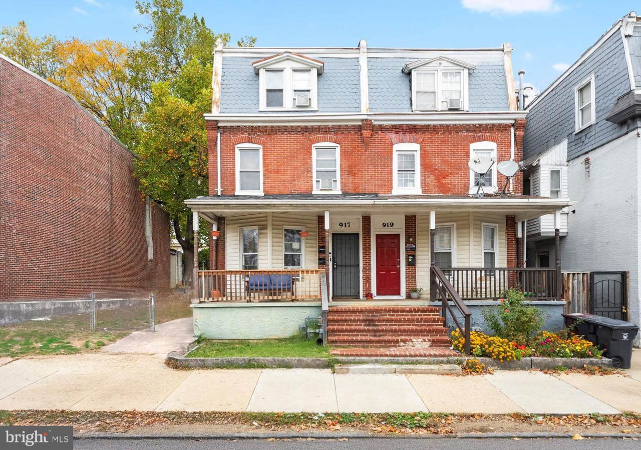 917 Vandever Avenue - Photo 1