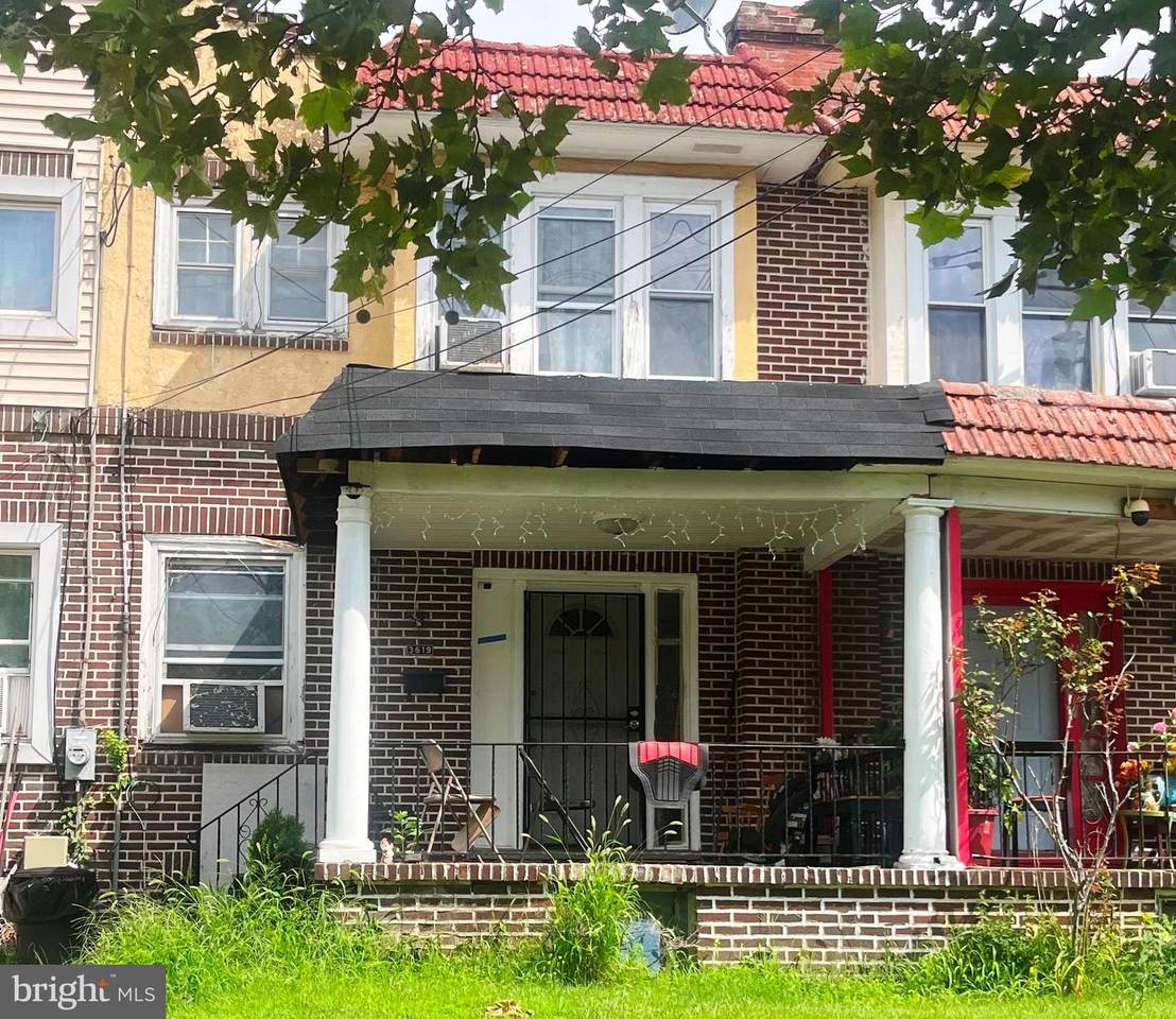 3619 Fremont Avenue - Photo 1