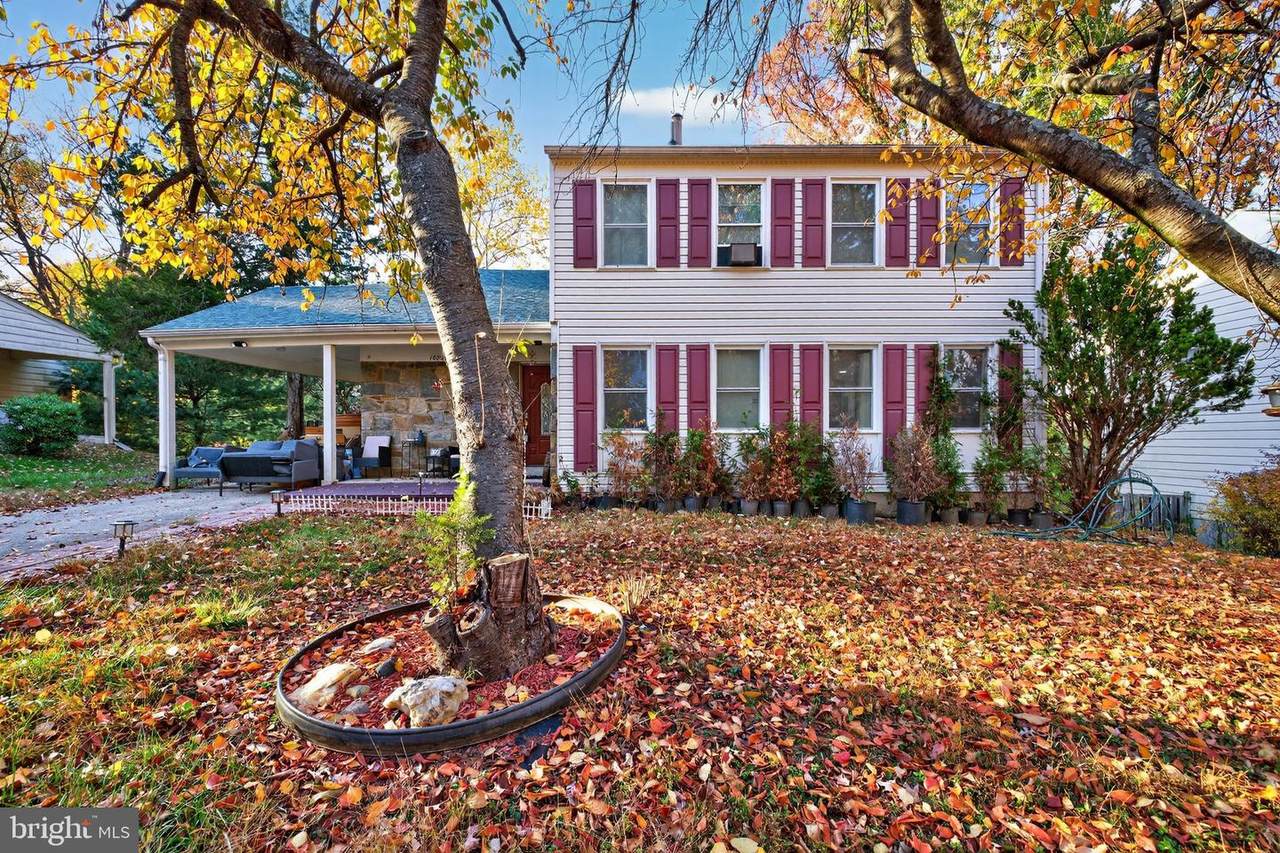 16820 Malabar Street - Photo 1