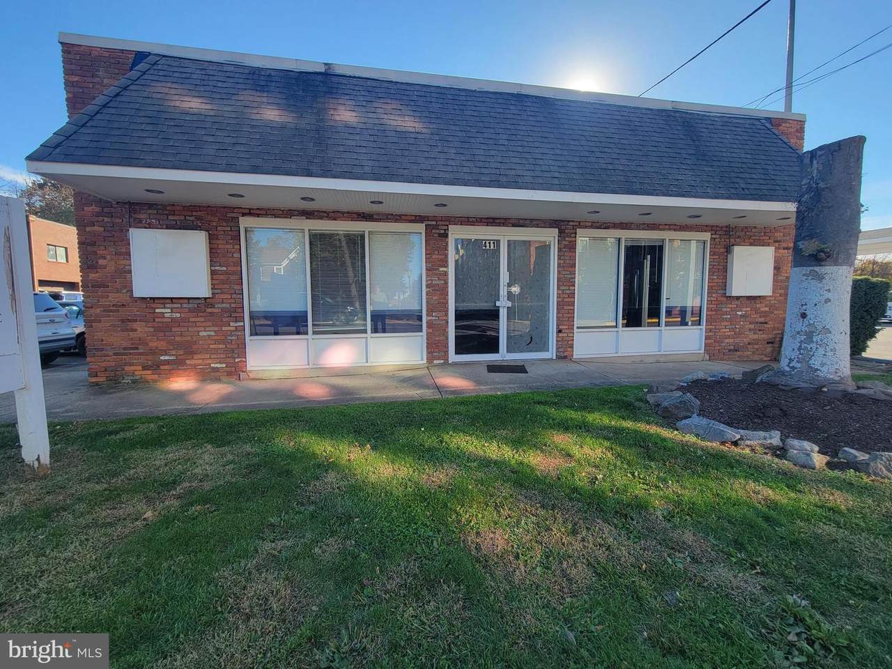 411 Diamond Avenue - Photo 1