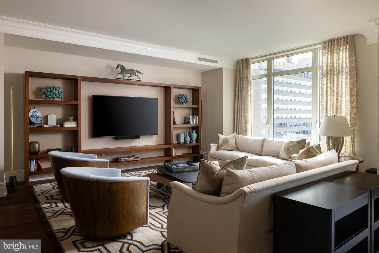 130 18TH Street - Photo 1