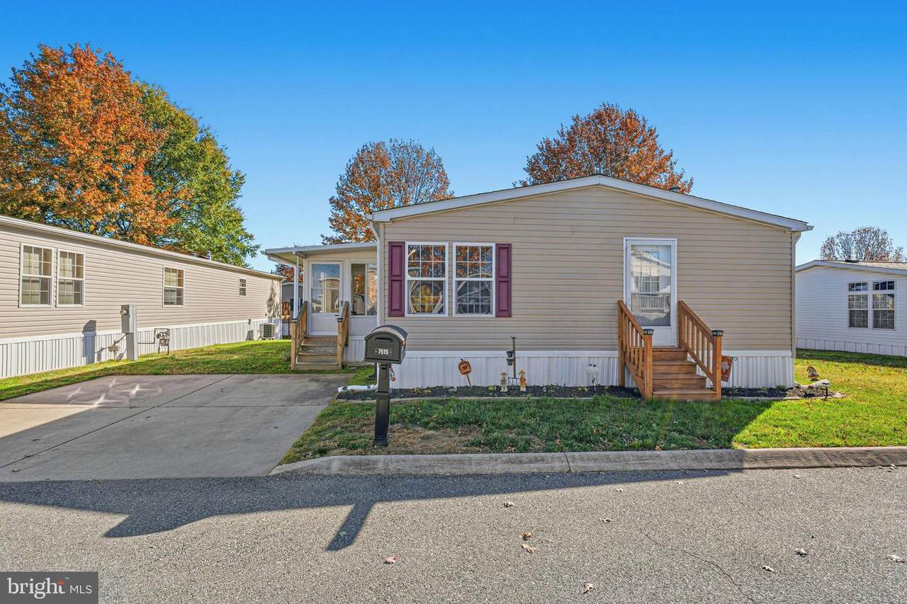 7515 Schooner Lane - Photo 1