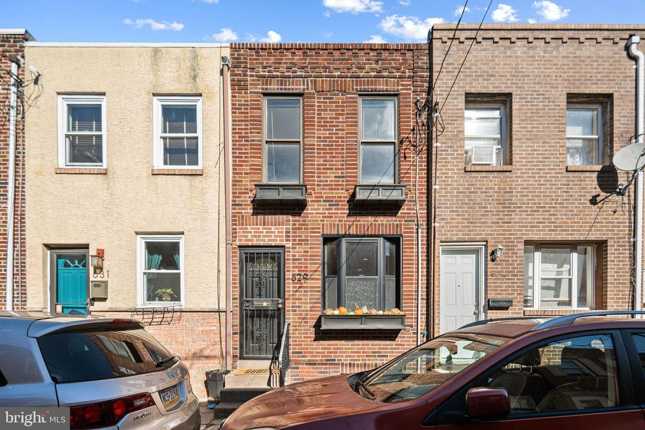 629 Sears Street - Photo 1