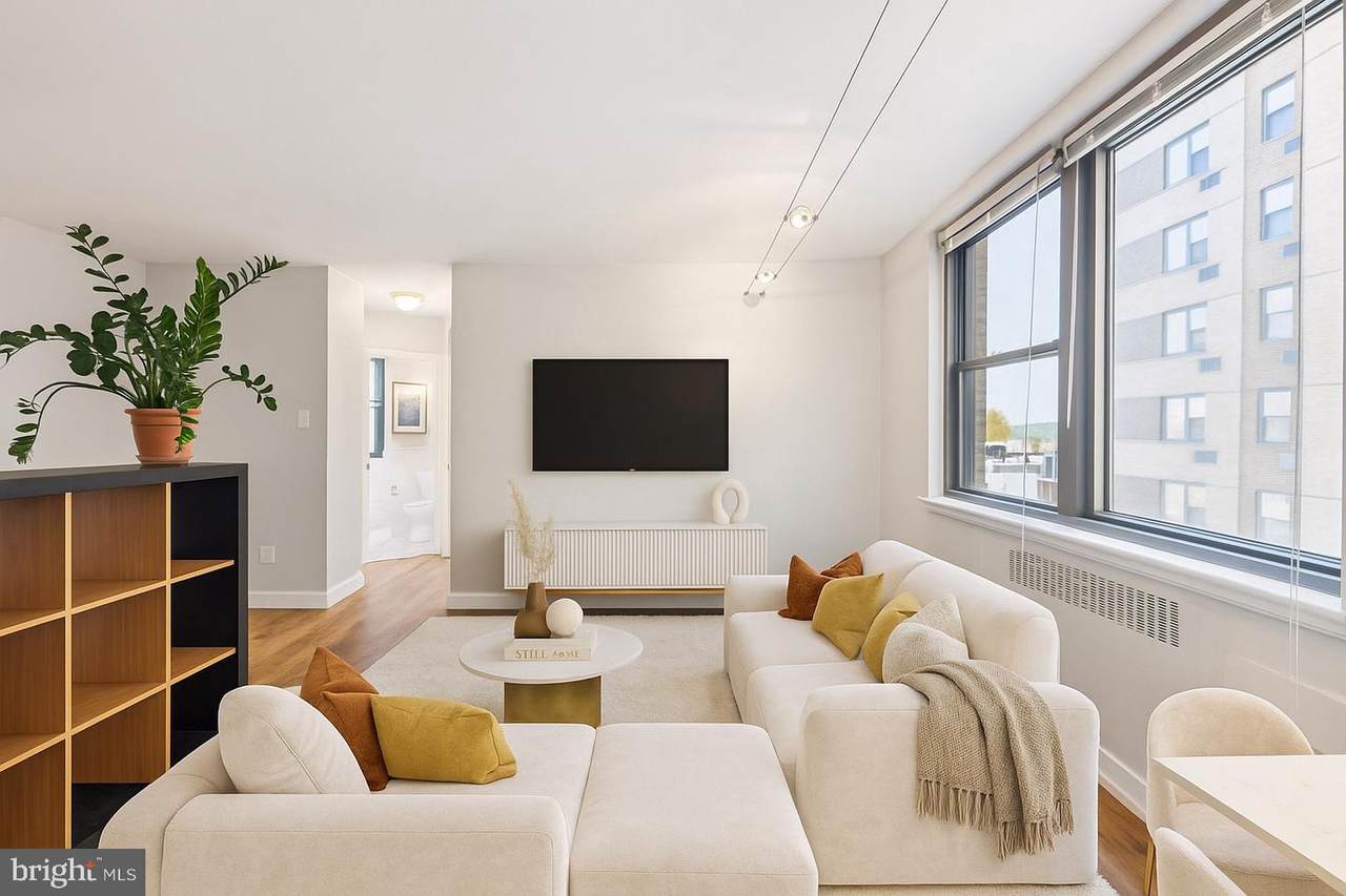 2601 Pennsylvania Avenue - Photo 1