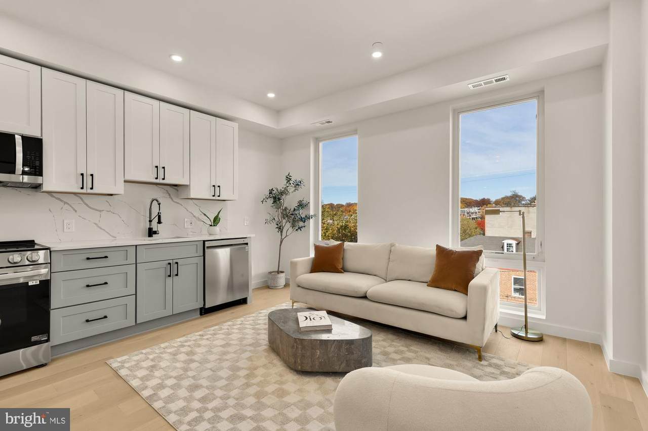 30 Kennedy Street - Photo 1