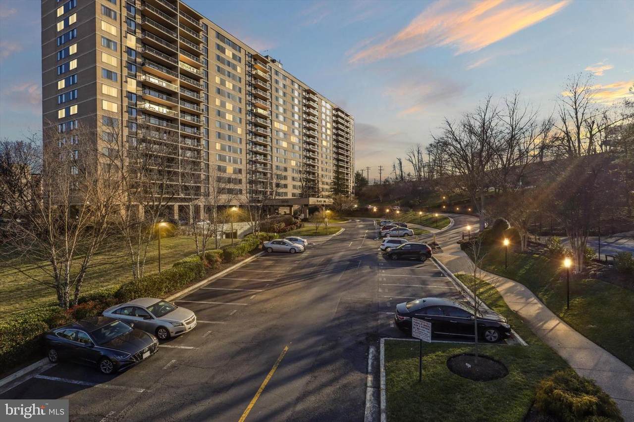 5500 Holmes Run Parkway - Photo 1