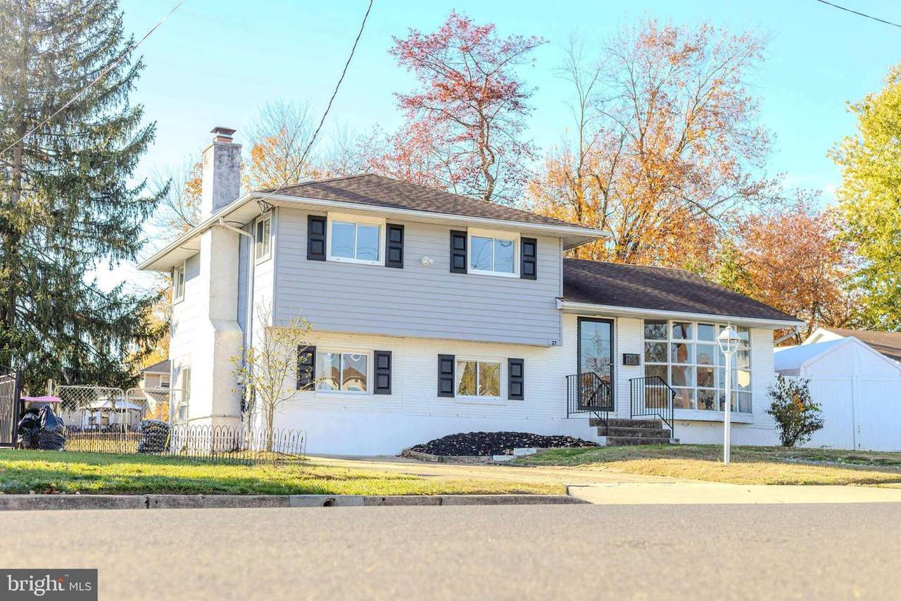 27 Lillian Place - Photo 1