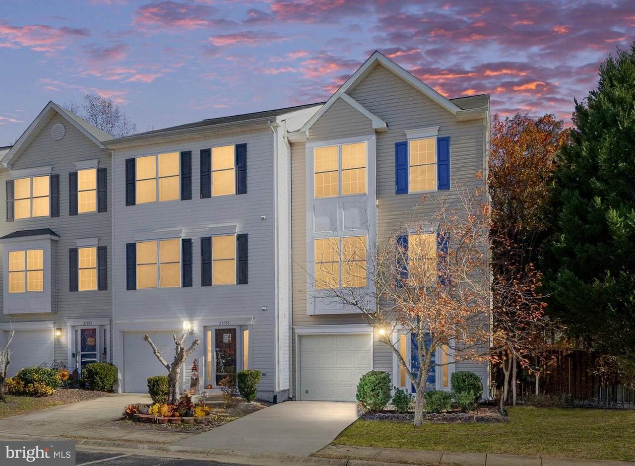 23057 Triple Crown Drive - Photo 1