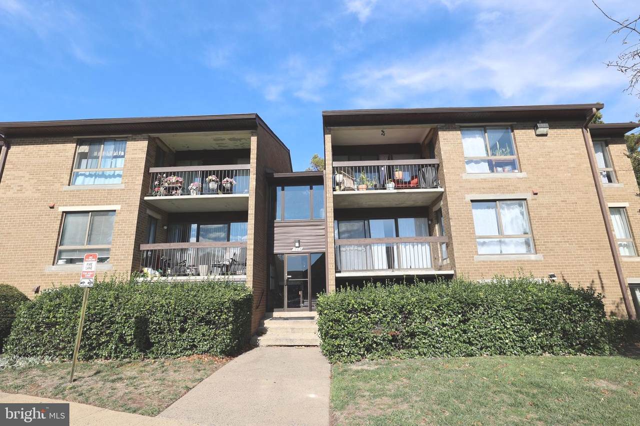 545 Florida Avenue - Photo 1