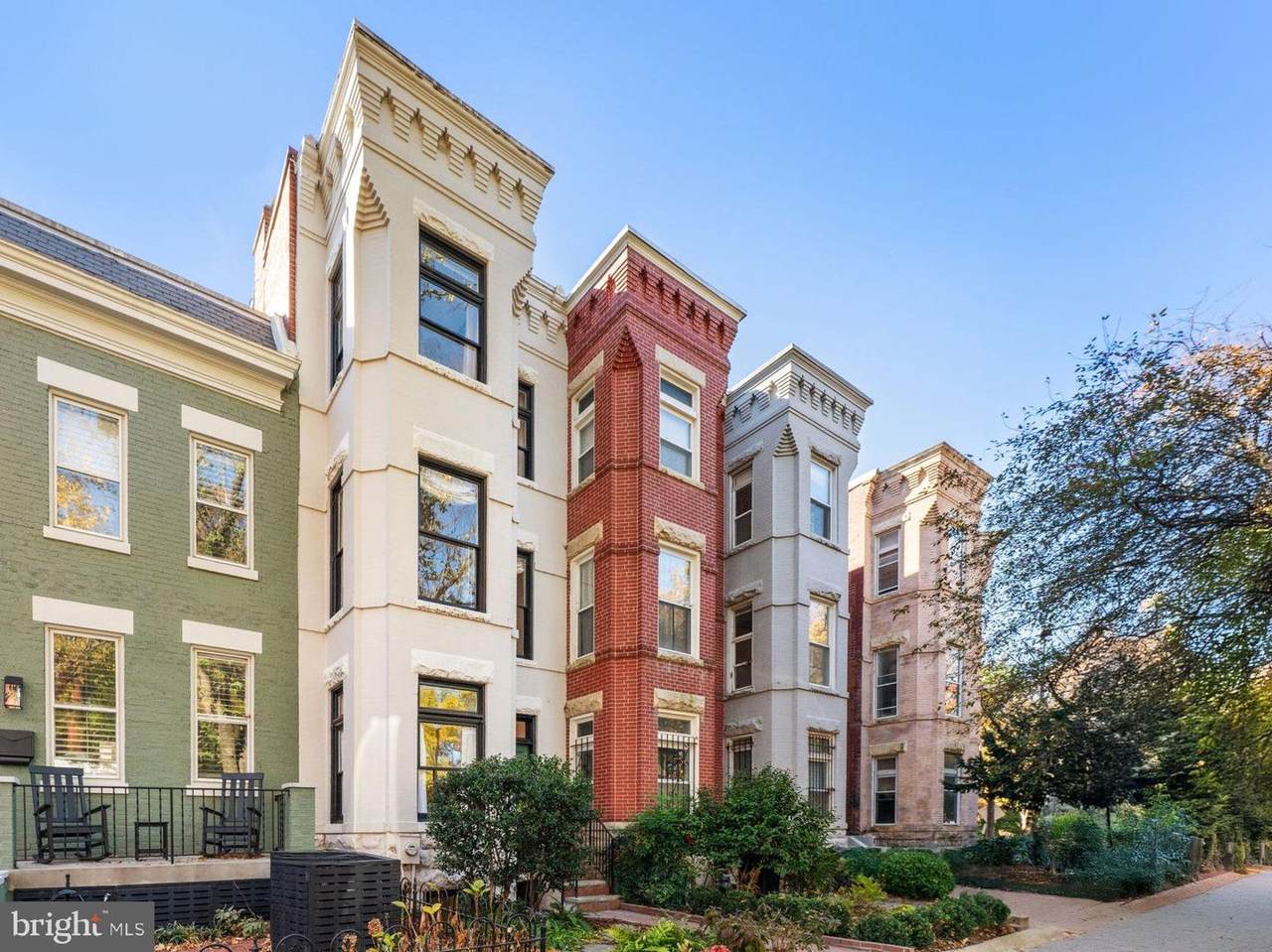 107 Kentucky Avenue - Photo 1