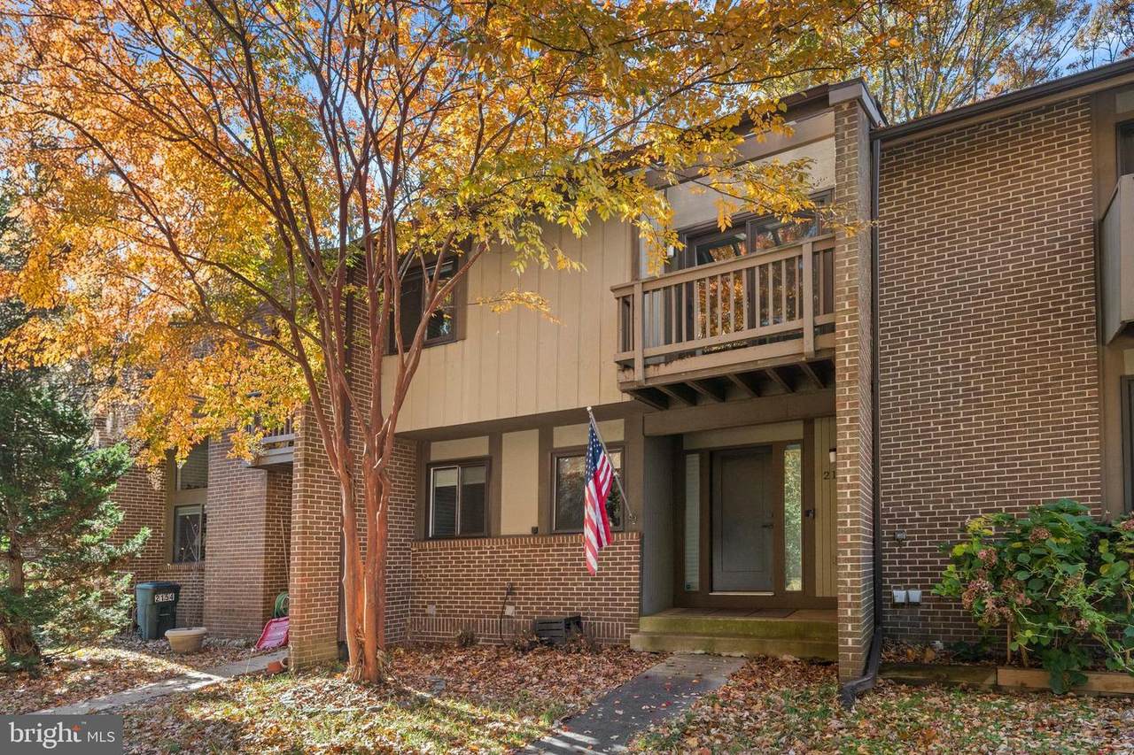 2152 Glencourse Lane - Photo 1