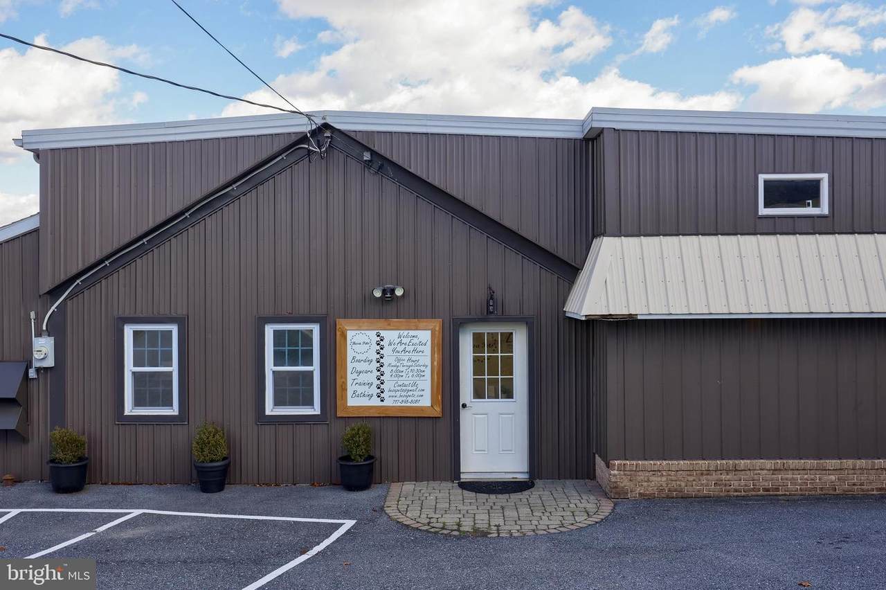 837 Centerville Road - Photo 1