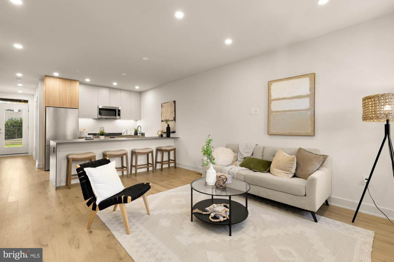 2647 41ST Street - Photo 1