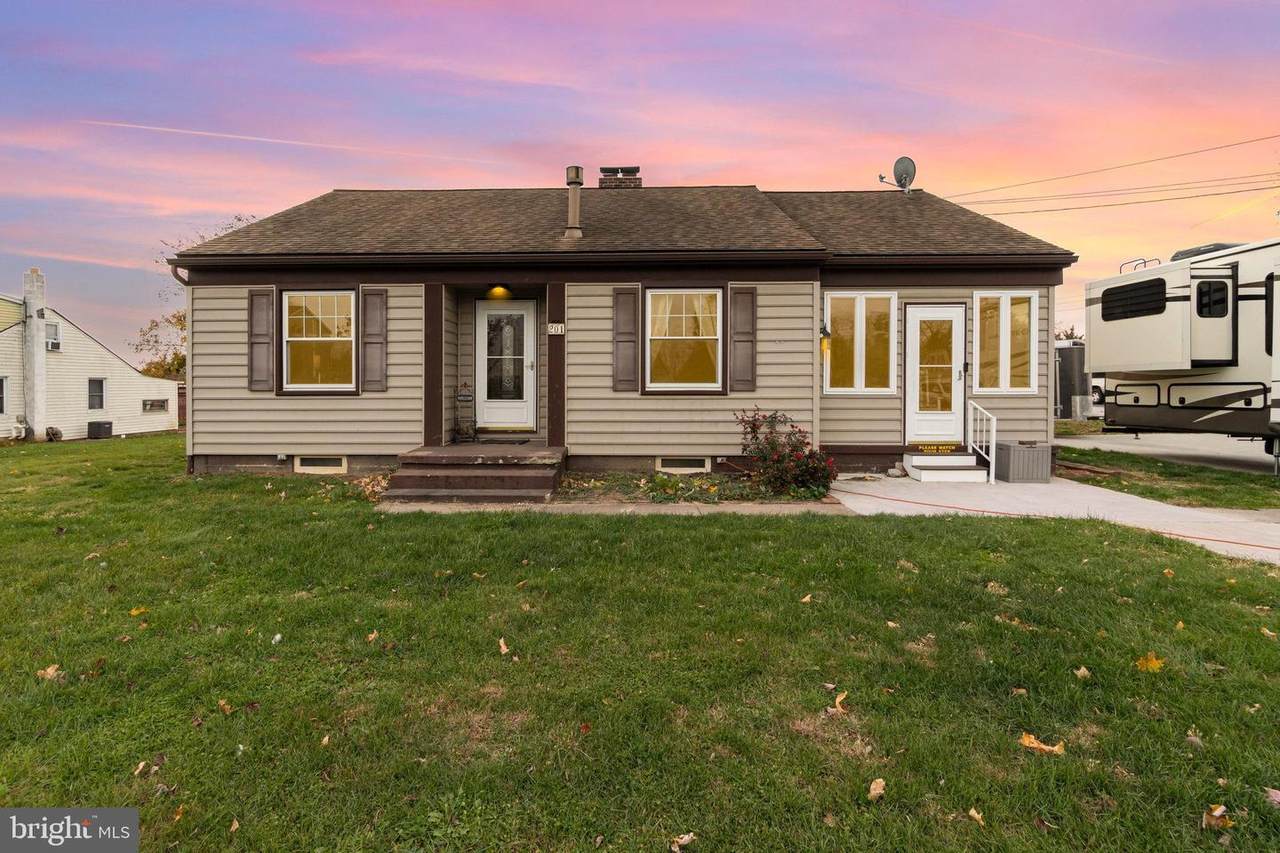 201 Water Street - Photo 1