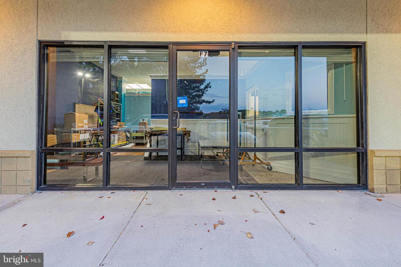 9927 Stephen Decatur Highway - Photo 1