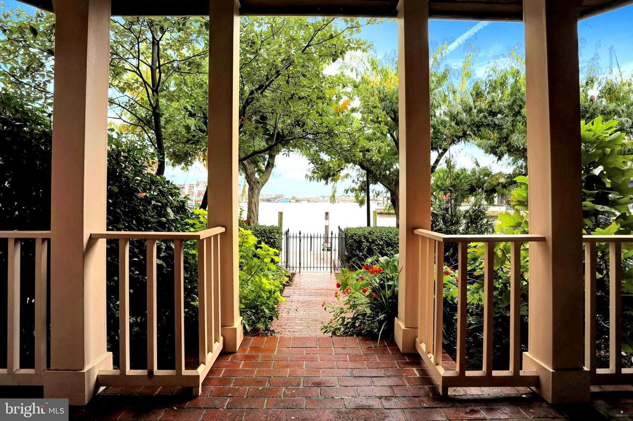 930.5 Fell Street - Photo 1