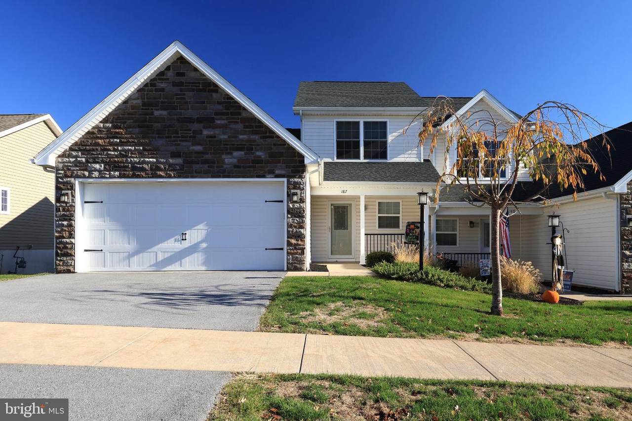 187 Rosehill Drive - Photo 1