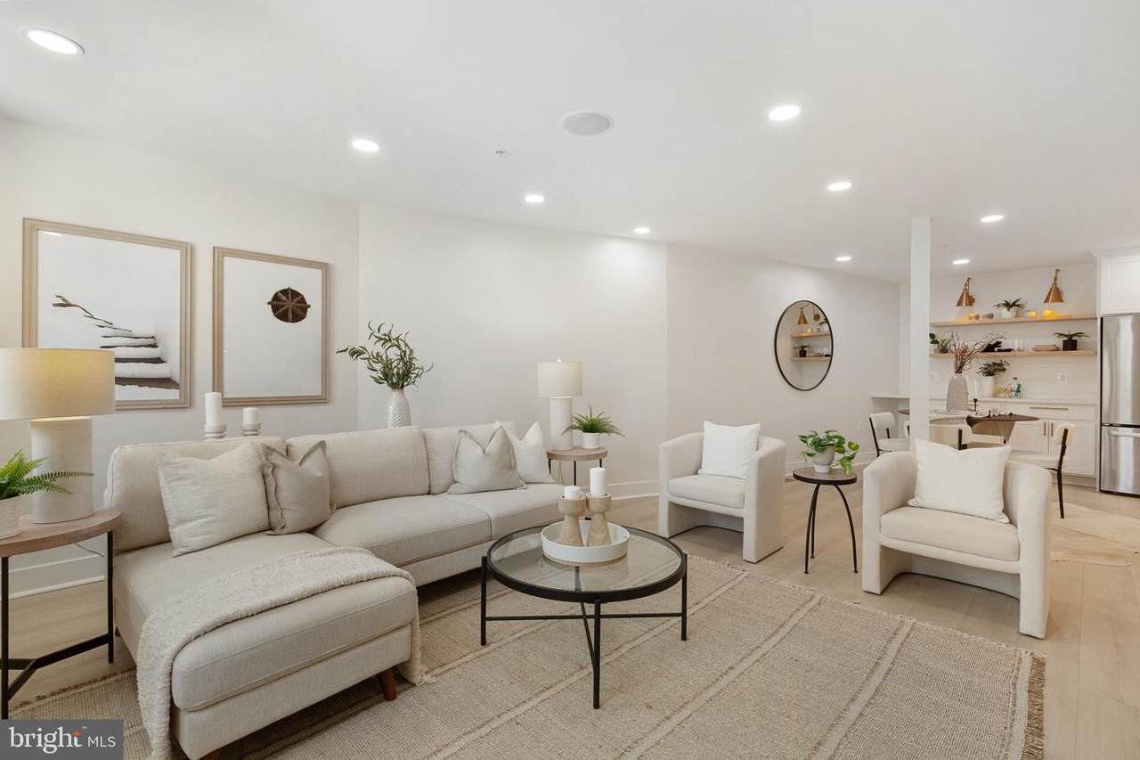 1601 Portugal Street - Photo 1